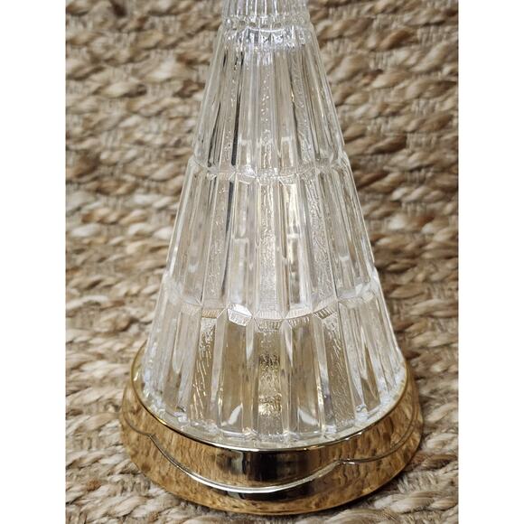 Vintage Holiday Elegance 9” 24% Fine Lead Crystal Light Up Christmas Tree - Picture 6 of 10